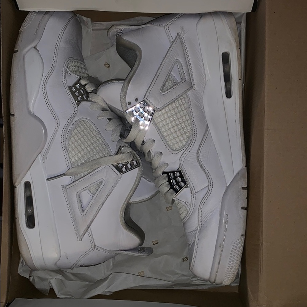 Jordan Retro Pure money 4s